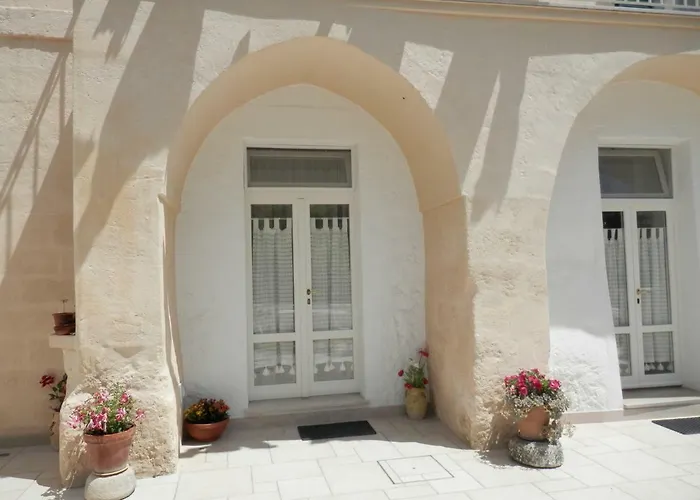 Il Cucu לינה וארוחת בוקר 3*