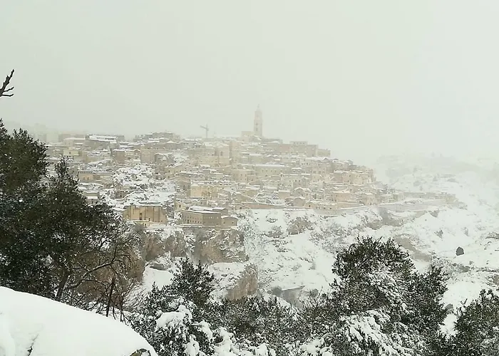 Il Cucu فندق مبيت وإفطار ماتيرا